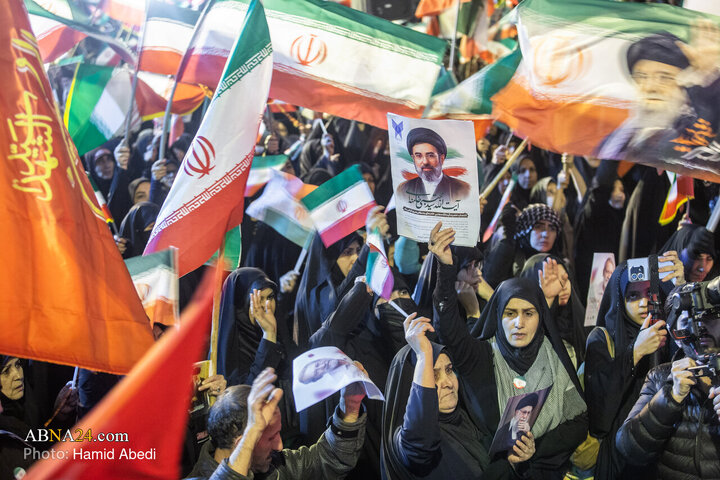 استقبال مردم قم از پیکر شهید دکتر علی لاریجانی
