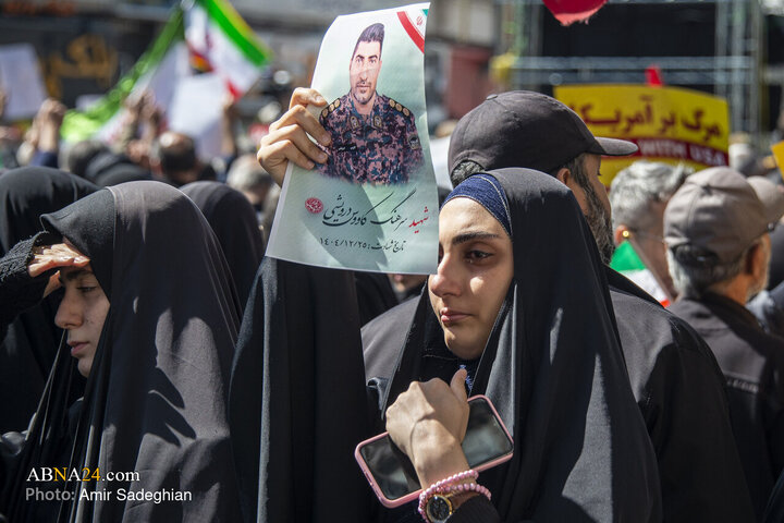 مراسم تشییع پیکر مطهر شهدا ناو دنا و شهدا اقتدار فارس در شیراز