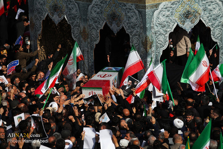 تشییع پیکر شهید «علی لاریجانی» و «مرتضی لاریجانی» - قم