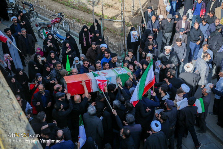 تشییع پیکر شهید «علی لاریجانی» و «مرتضی لاریجانی» - قم