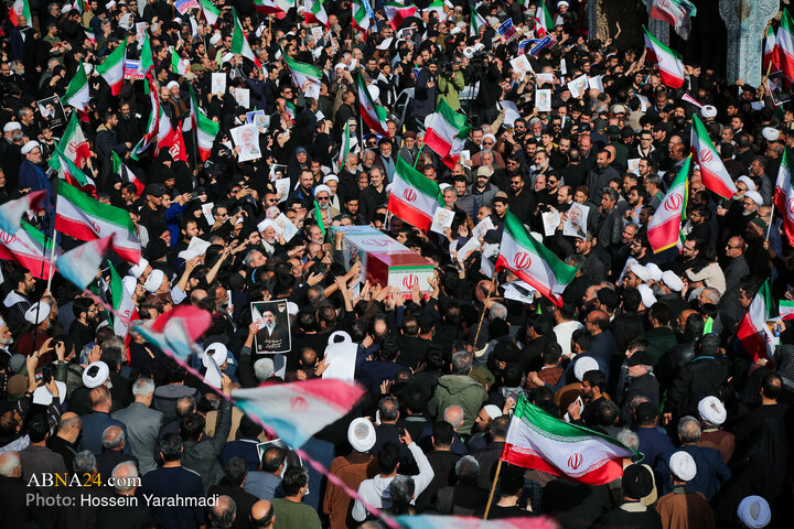 تشییع پیکر شهید «علی لاریجانی» و «مرتضی لاریجانی» - قم