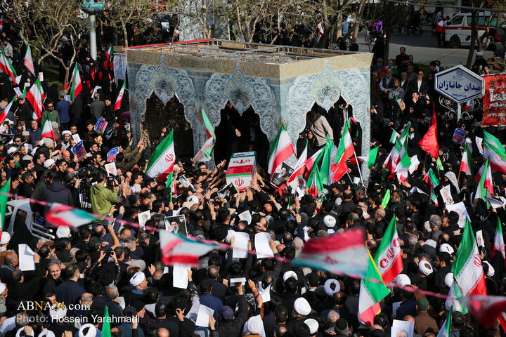 تشییع پیکر شهید «علی لاریجانی» و «مرتضی لاریجانی» - قم