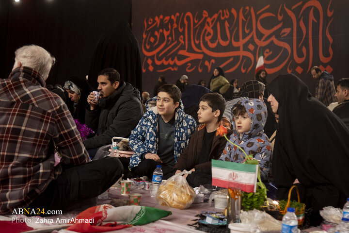 نوروز پیروزی- میدان انقلاب تهران