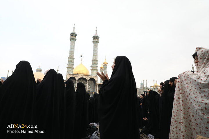 اقامه نماز عید سعید فطر - حرم حضرت معصومه(س)