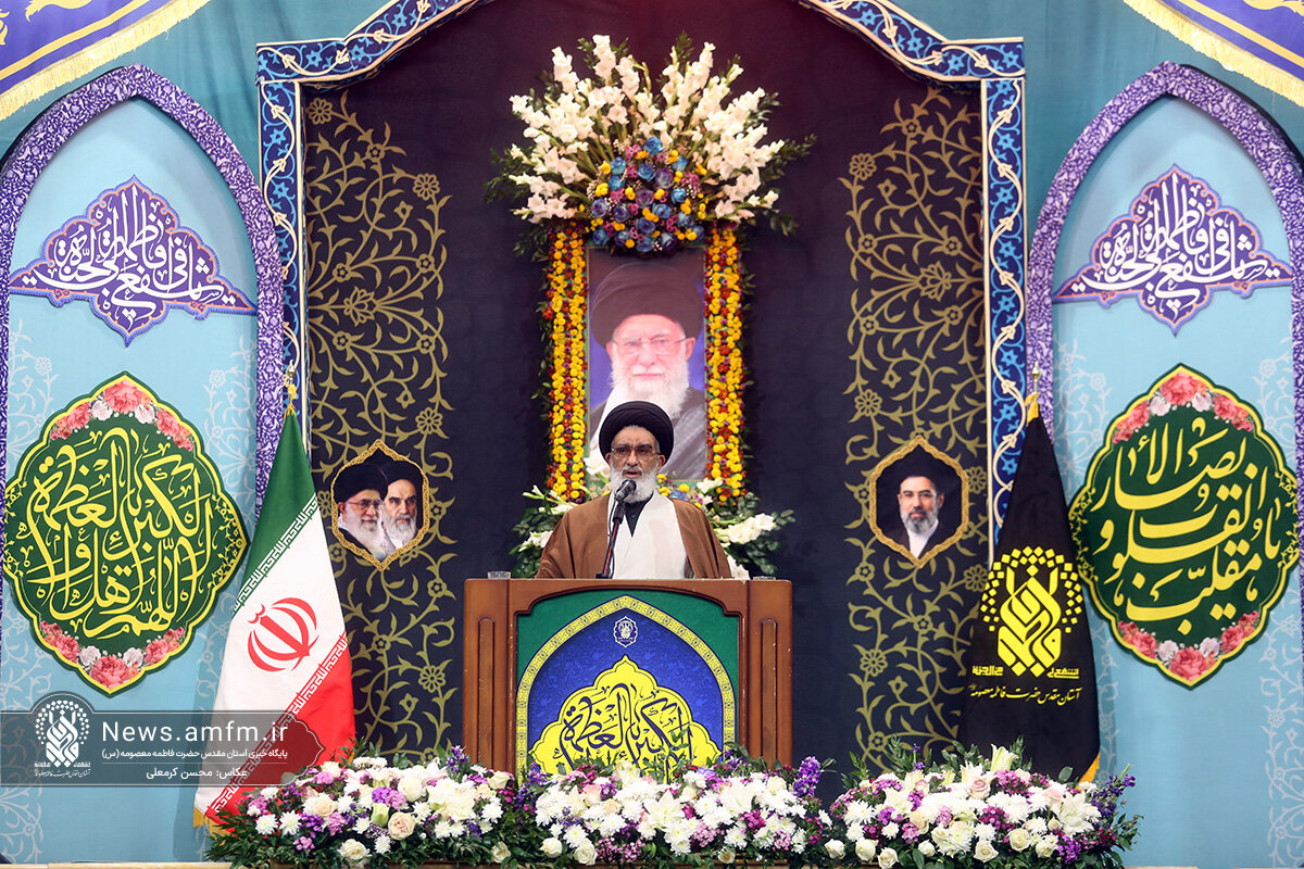 ملت ایران پای عهد خود با ولایت ایستاده است