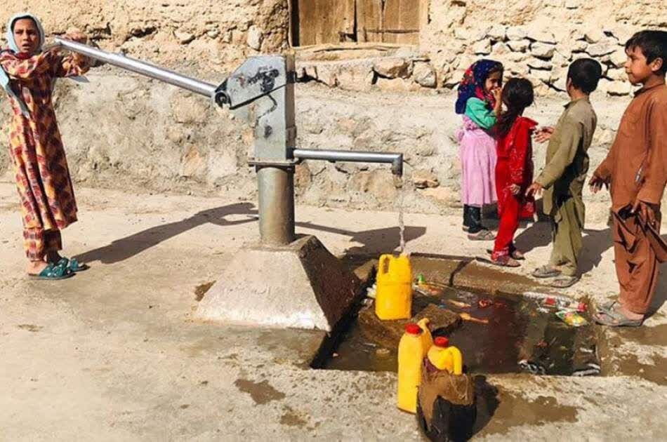 دسترسی ۲.۱ میلیون نفر در افغانستان به آب سالم در سال گذشته