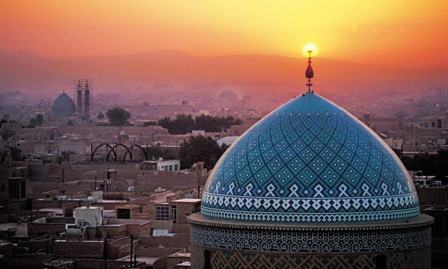 نقش مساجد در احیاء معنویت و عقلانیتِ حماسه آفرین