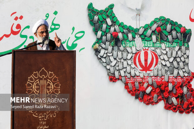 Haji Sadeghi; Enemy needs to await more surprises from Iran