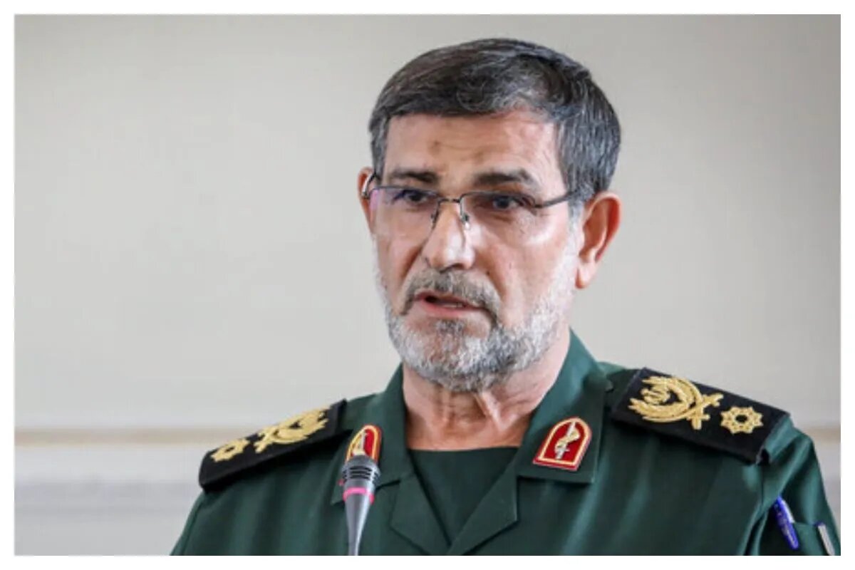 IRGC Navy Orders Container Vessel to Turn Back After Attempting Strait of Hormuz Transit Without Permit