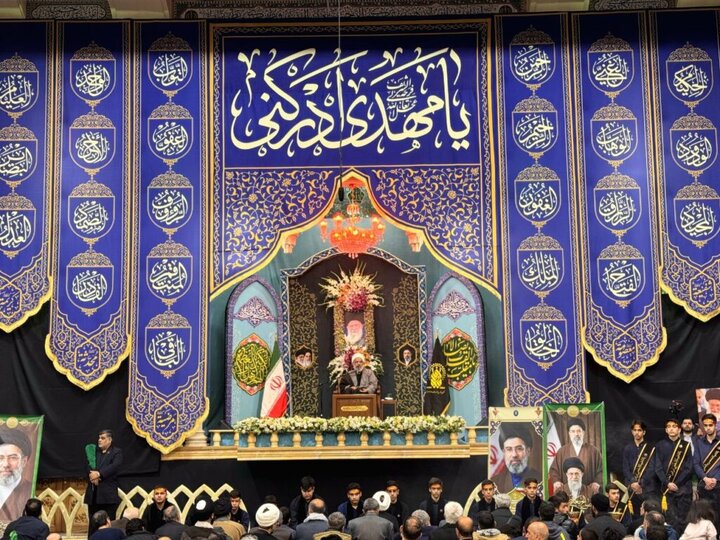 وداع با شهید دانش‌آموز محمدحسین دهقان در حرم بانوی کرامت