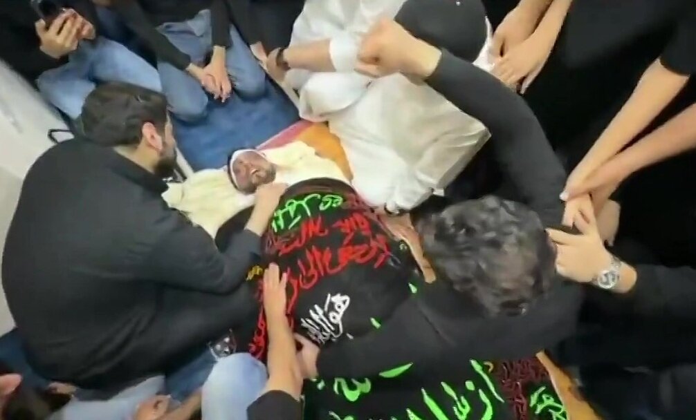 ویدیو | فریادهای «یا منتقم» بر سر پیکر شهید بحرینی
