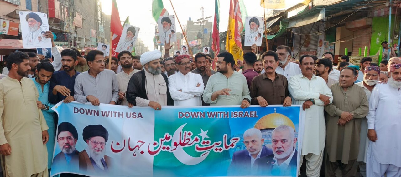 Pakistani Citizens Hold Grand March in Support of Iran’s Brave Nation