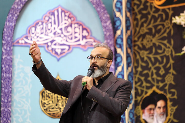 عزاداری شب سالگرد تخریب قبور ائمه بقیع(ع) در حرم بانوی کرامت