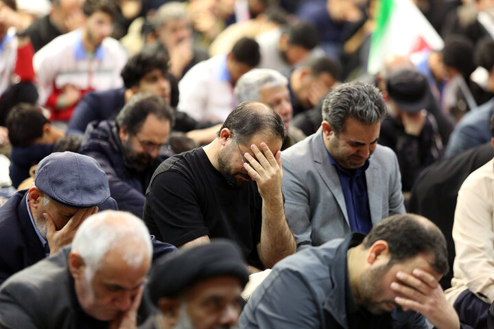 بزرگداشت هفتمین روز شهادت وزیر اطلاعات در حرم حضرت معصومه (س)
