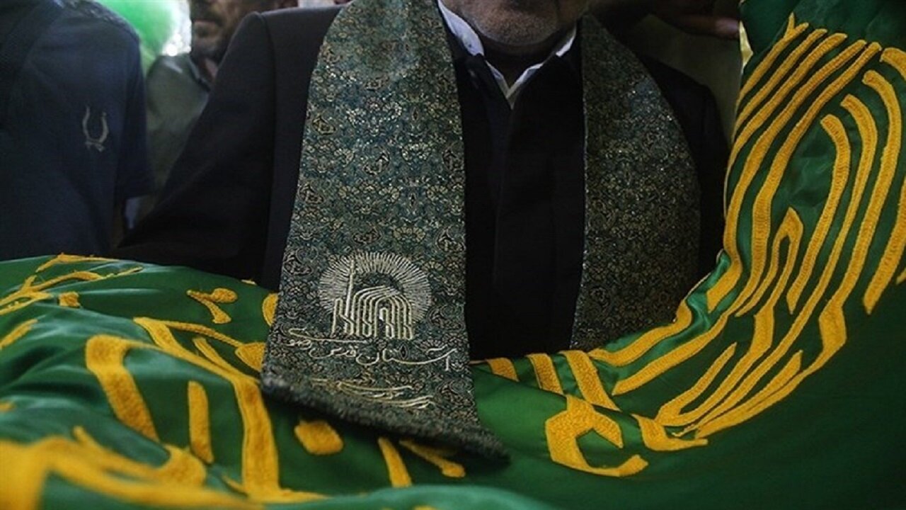 نگاهی به خدمات متنوع حرم امام رضا(ع) به شیعیان جهان در سالی که گذشت