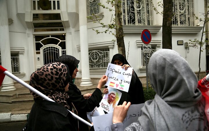 عکس خبری | تجمع قدردانی از مواضع دولت اسپانیا در تهران