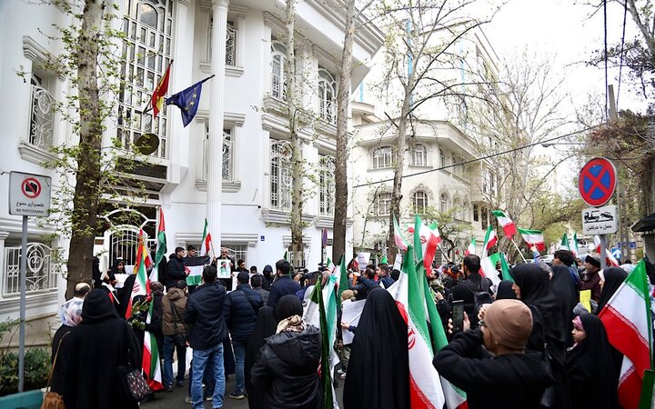 عکس خبری | تجمع قدردانی از مواضع دولت اسپانیا در تهران