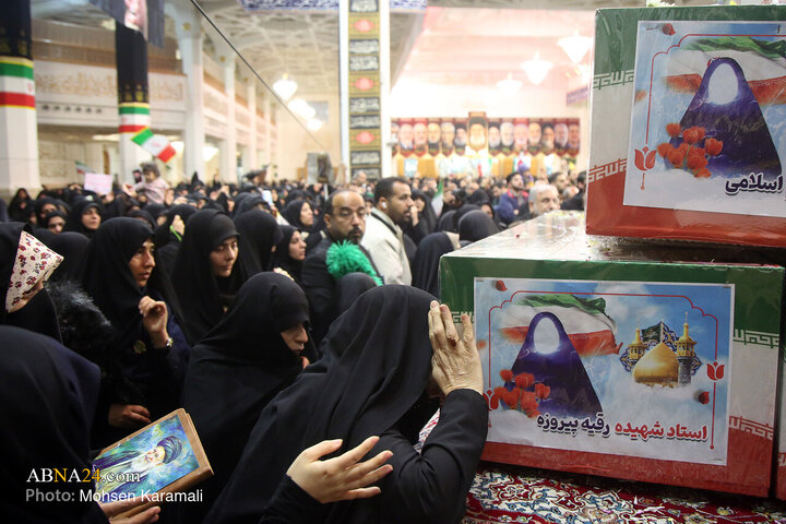 وداع با پیکر مطهر شهدای حمله آمریکایی صهیونی به پردیسان قم در حرم مطهر