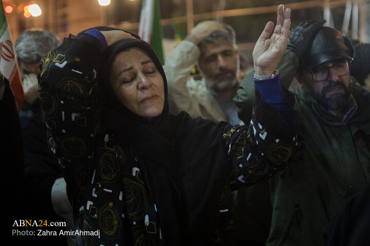 تجمع میدان انقلاب