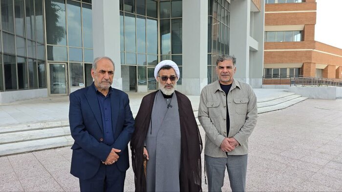حضور گسترده مردم در میادین پشتیبانی از رزمندگان است