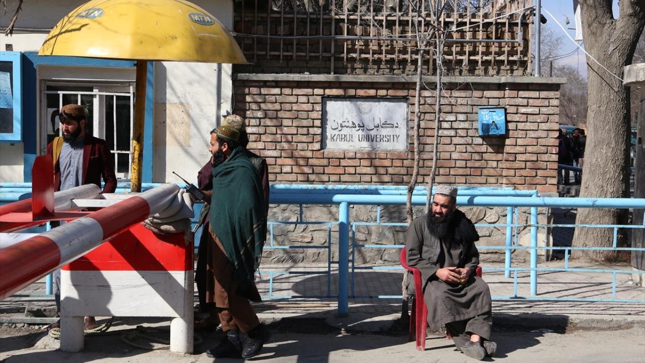 اجبار دانشجویان شیعه کابل به تغییر مذهب؛ طالبان از دانشجویان تعهد می‌گیرد که از مذهب حنفی پیروی کنند