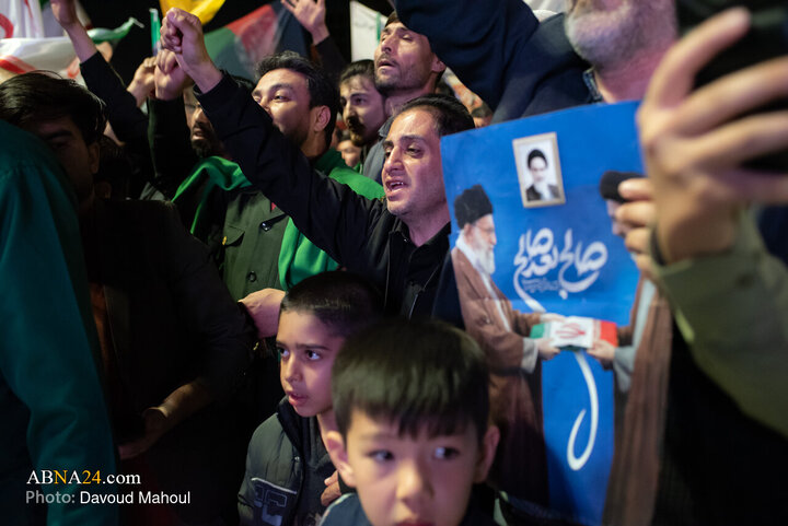 بیعت افغانستانی‌های مقیم مشهد با رهبر انقلاب