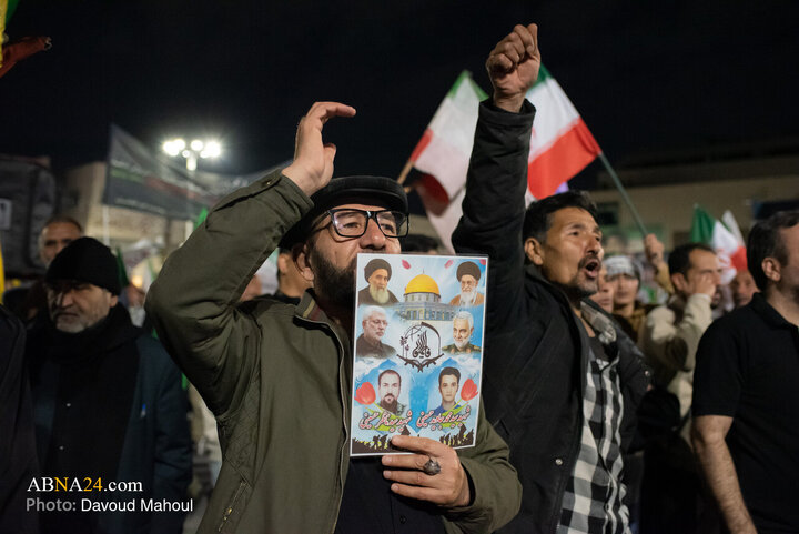 بیعت افغانستانی‌های مقیم مشهد با رهبر انقلاب