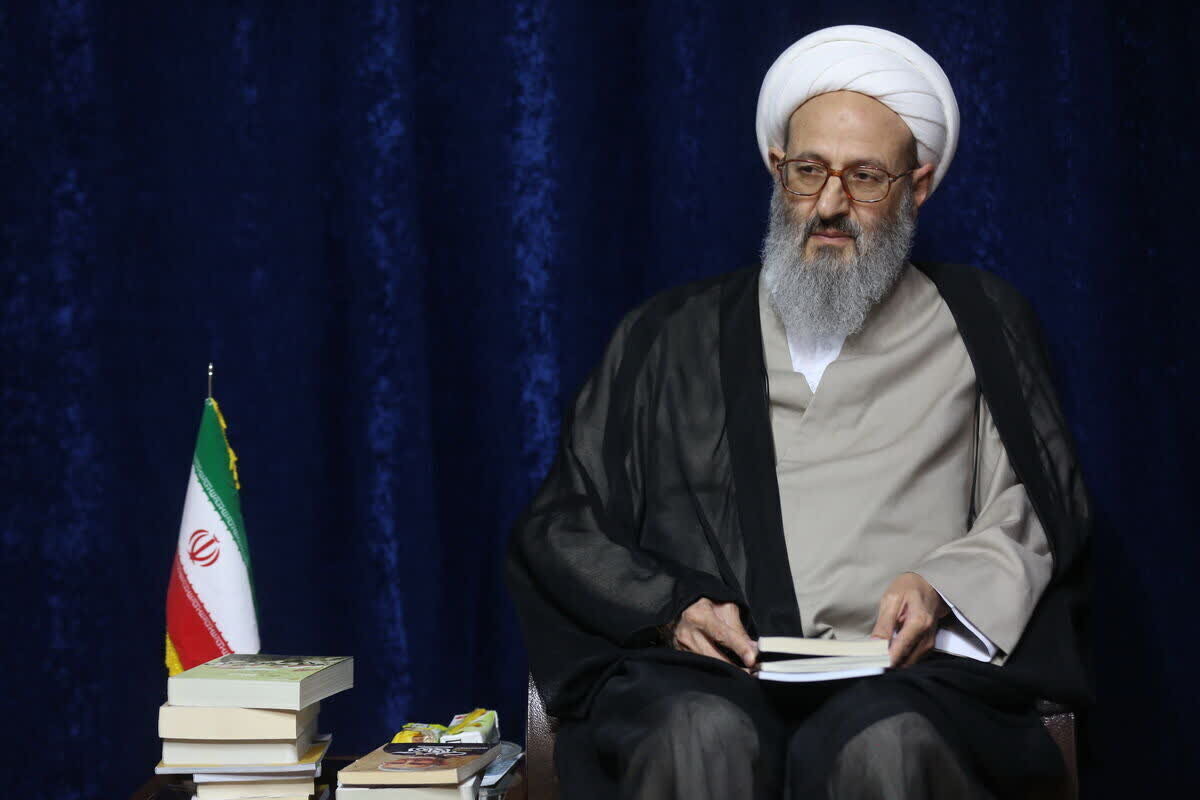 Ayatollah Faqihi Appreciates the Heroic Nation of Iran and the Religious Authority of Iraq