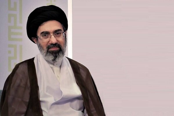 دعوت رهبر معظم انقلاب به کاشت نهال در روز طبیعت به نیت شهدا