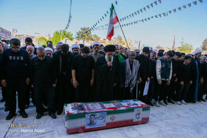 تشییع پیکر دانش آموز شهید سید محمد حسینی مقدم - قم