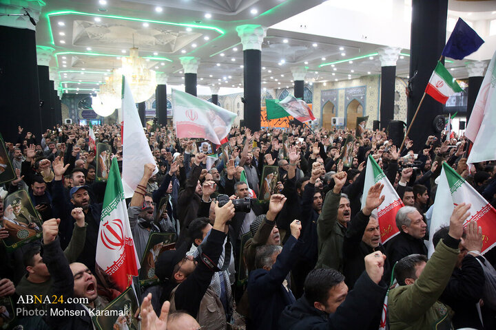 وداع مردم قم با پیکر شهید «سپهبد موسوی» - مسجد مقدس جمکران