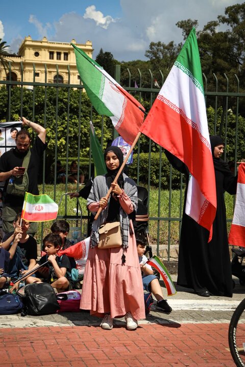 برپایی نمایشگاه عکس شهدای مدرسه میناب در بزرگ‌ترین شهر برزیل