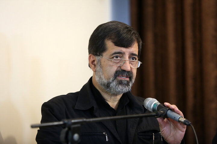 تکریم خانواده شهدای استان قم با حضور خادمان حرم امام حسین(ع)