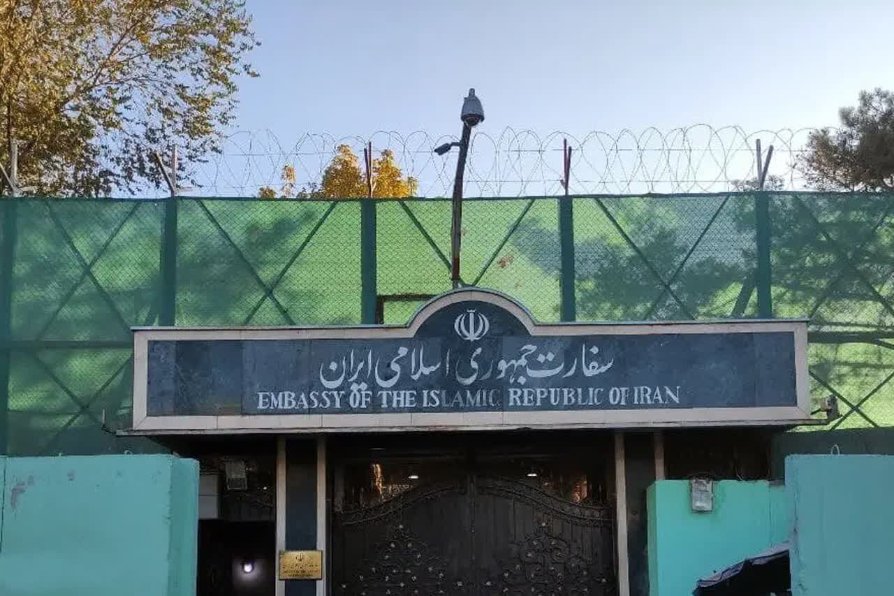 سفارت ایران در کابل به خانواده‌های قربانیان سیلاب افغانستان تسلیت گفت