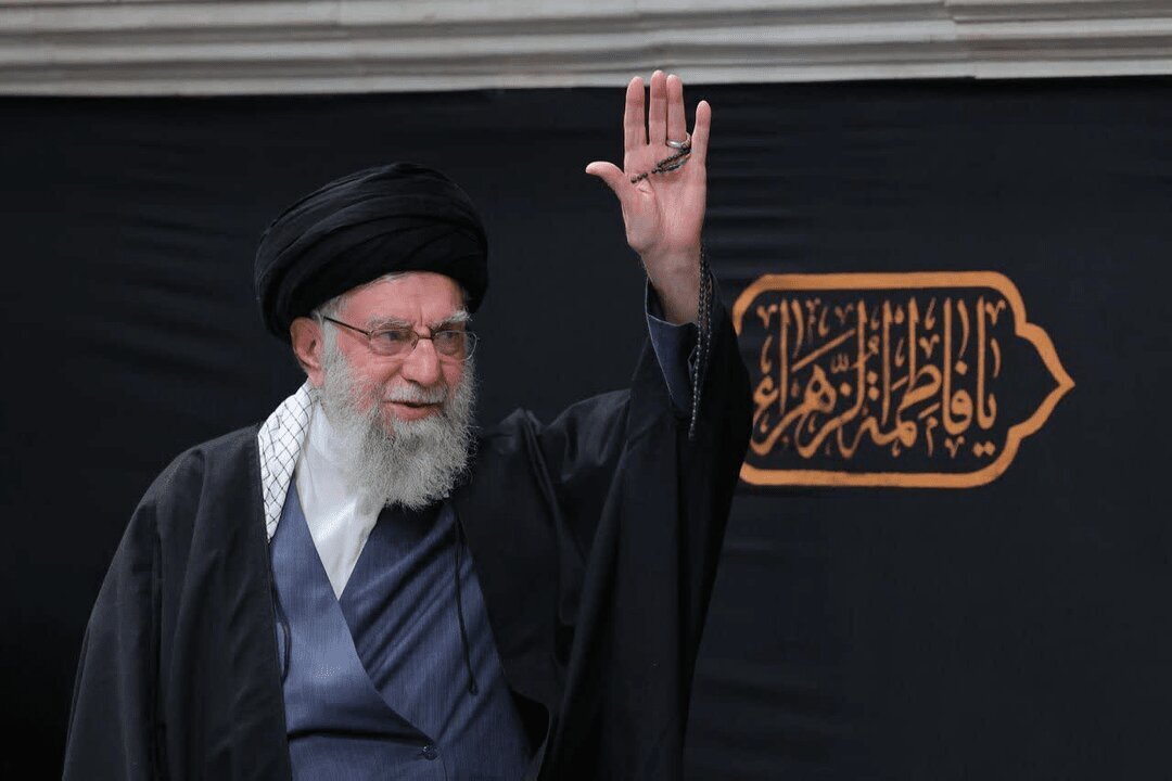 انگلیس؛ برگزاری مراسم چهلم مقتدای شهید مسلمانان در مرکز اسلامی امام رضا(ع)