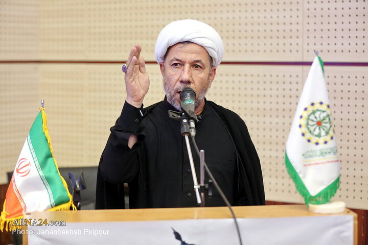 Photos: International Conference on "Anti-Arrogance in Thought of Martyr Leader" held in Qom