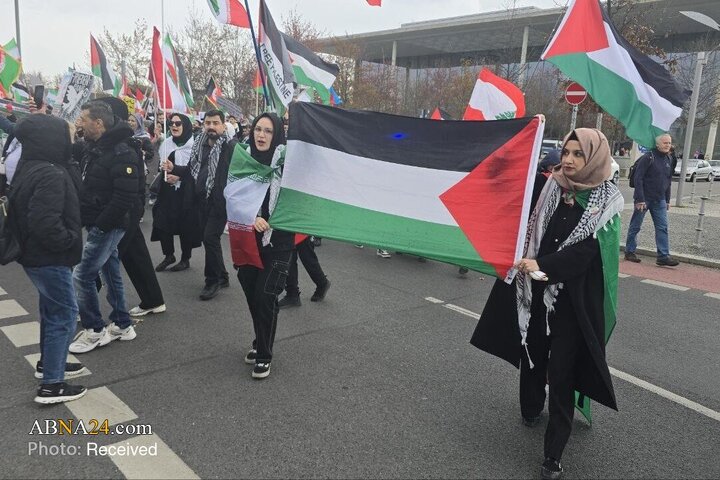 Photos: Massive rally of supporters of Islamic Republic of Iran held in Berlin