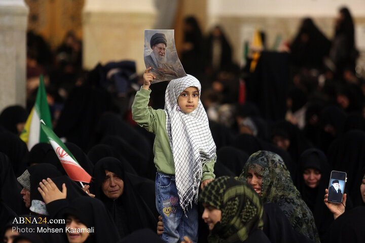 بزرگداشت چهلمین روز شهادت آیت‌الله خامنه‌ای در حرم حضرت معصومه (س)