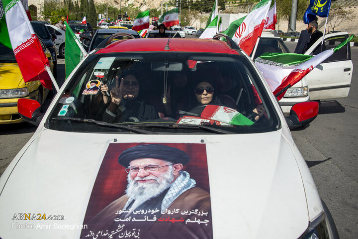 Photos: Car convoy moves on occasion of 40th day of martyrdom day of Revolutionary Leader in Shiraz