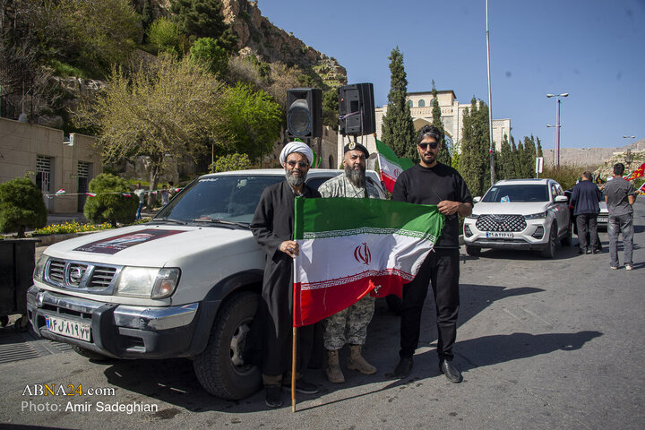 Photos: Car convoy moves on occasion of 40th day of martyrdom day of Revolutionary Leader in Shiraz