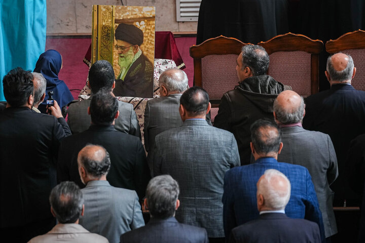 گزارش تصویری | مراسم چهلمین روز شهادت رهبر انقلاب در کلیسای سرکیس مقدس تهران