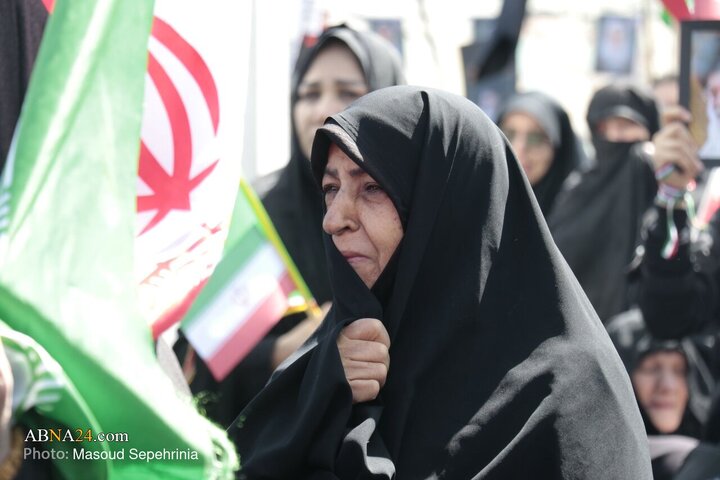 Photos: Commemorating 40th day of martyred leader in Tabriz