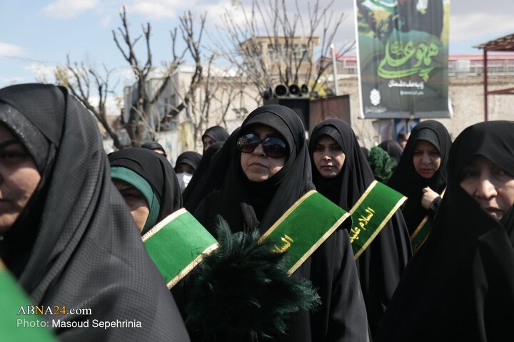 Photos: Commemorating 40th day of martyred leader in Tabriz