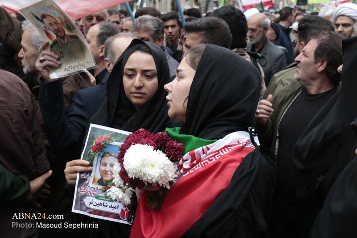 Photos: Commemorating 40th day of martyred leader in Tabriz