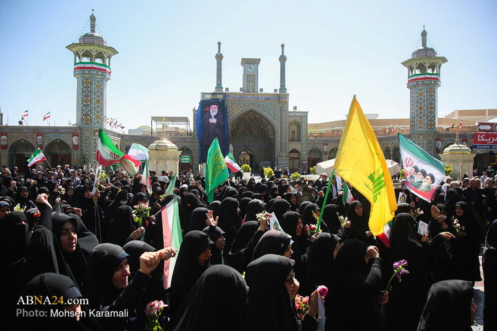 Photos: Commemorating 40th day of martyred leader at Hazrat Masoumeh holy shrine