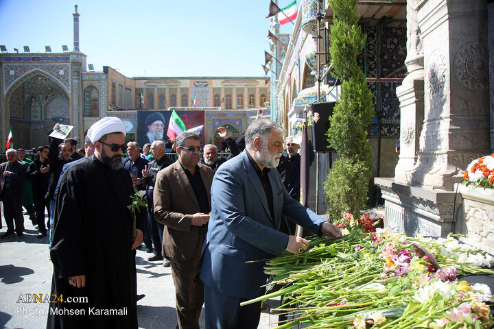 Photos: Commemorating 40th day of martyred leader at Hazrat Masoumeh holy shrine