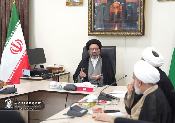 نشست ستاد بزرگداشت دهه کرامت استان قم برگزار شد