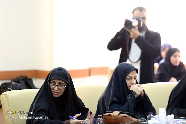 نشست خبری تشریح برنامه‌های دهه کرامت