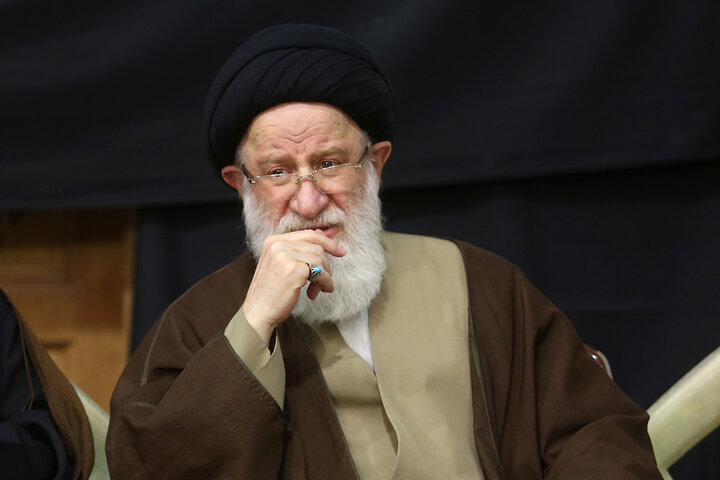 بزرگداشت سالروز هجوم رژیم ستمشاهی به مدرسه فیضیه قم در حرم بانوی کرامت