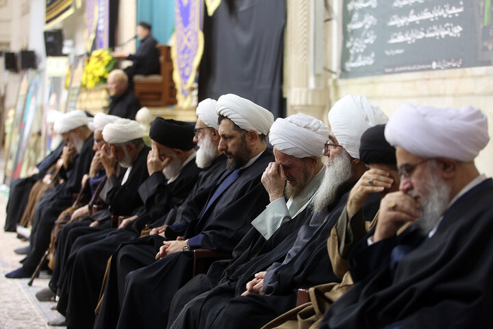 بزرگداشت سالروز هجوم رژیم ستمشاهی به مدرسه فیضیه قم در حرم بانوی کرامت